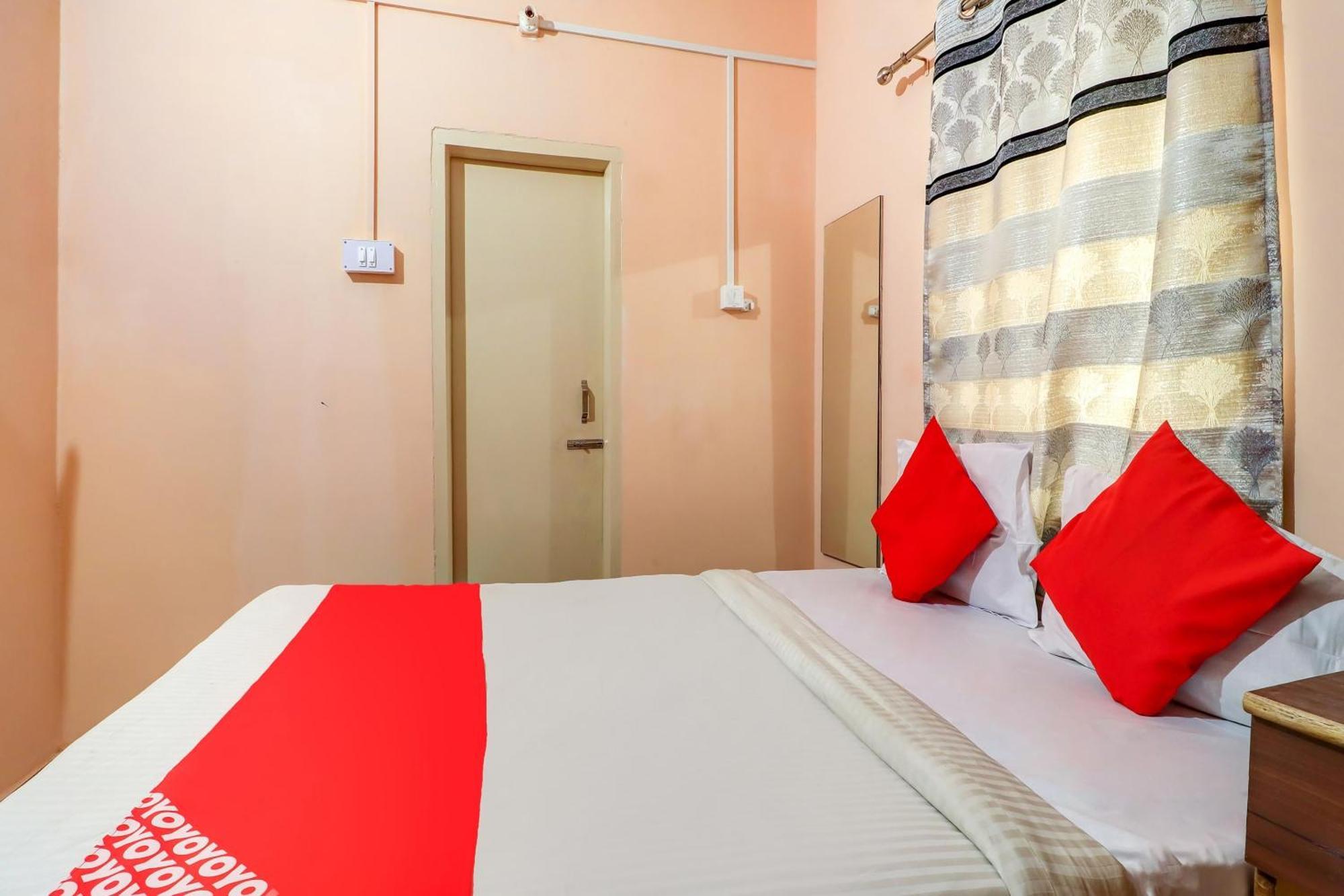 Hotel O Sidhu Kanhu & Banquet Ranchi Esterno foto